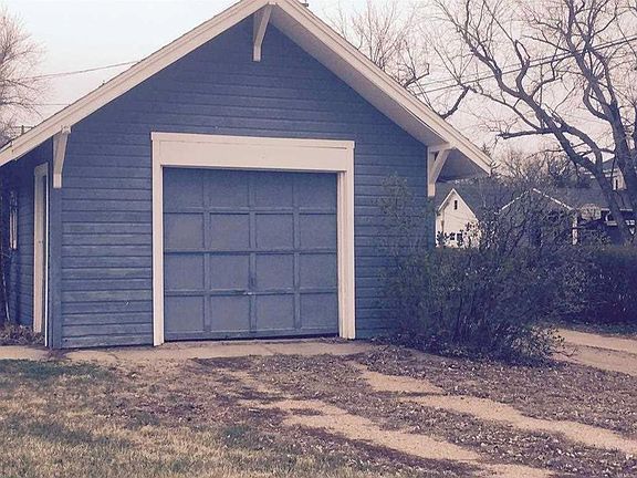 3rd image of 301 K St.