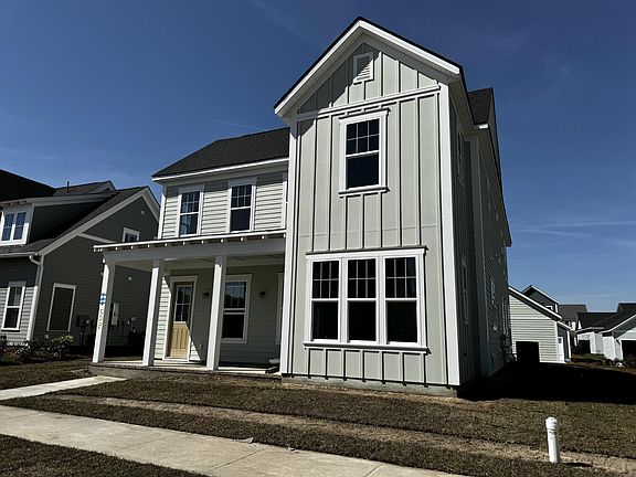 2nd image of 502 Ivy Green Ln