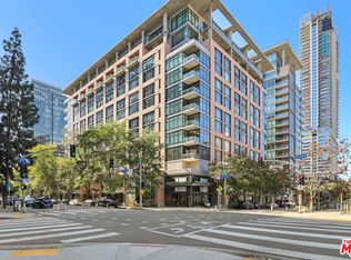 1111 S Grand Ave APT 916, Los Angeles, CA