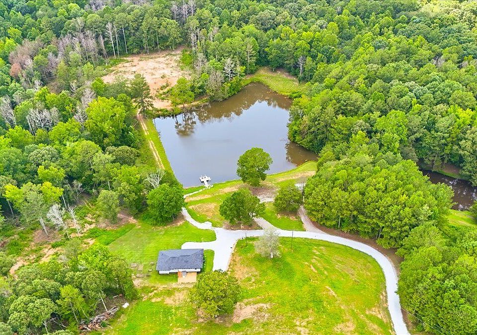 1st image of 80 Hand Rd