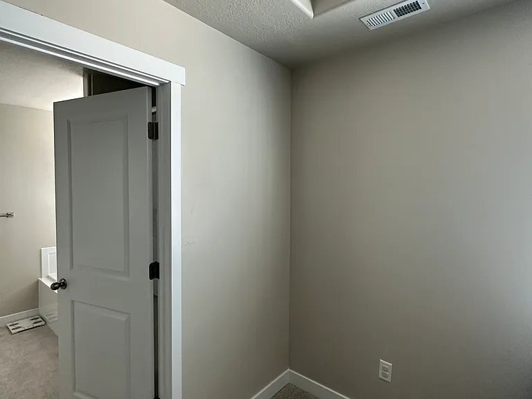 4035 W Harper Ln — Photo 65