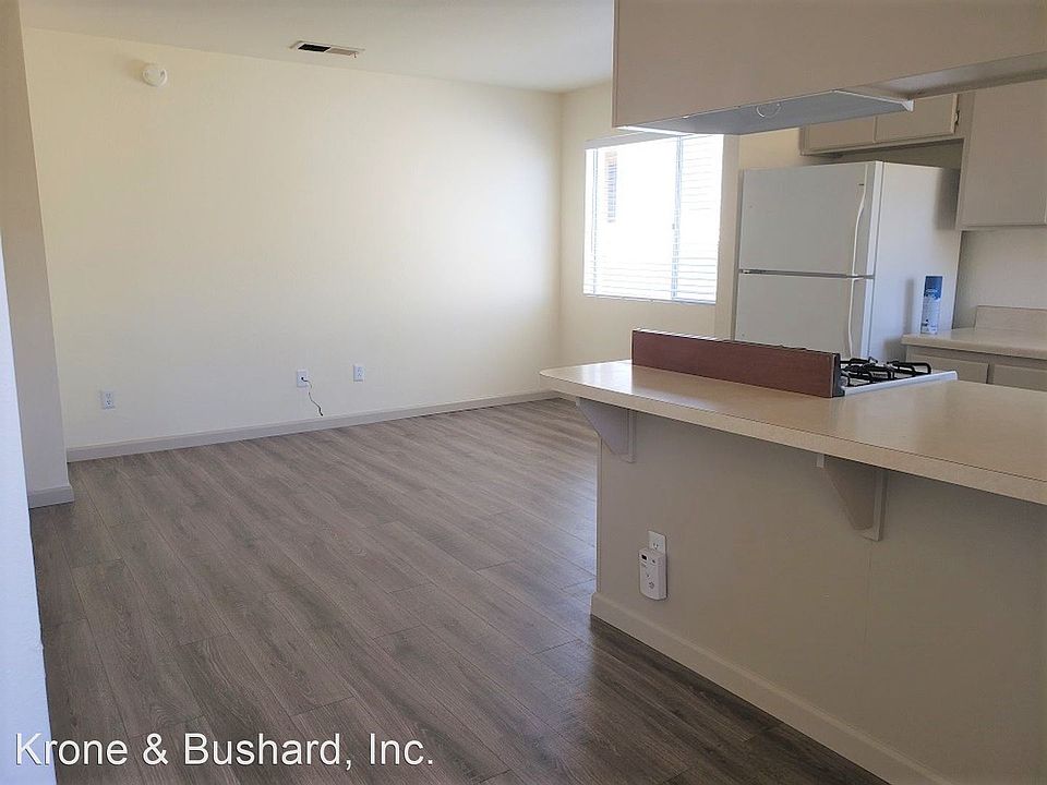 1st image of 4121 Ohio St APT 8