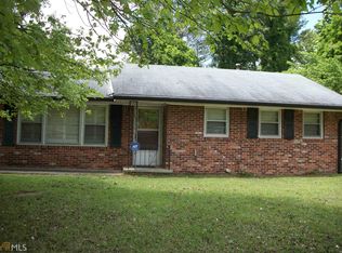 4055 David Dr, Forest Park, GA 30297