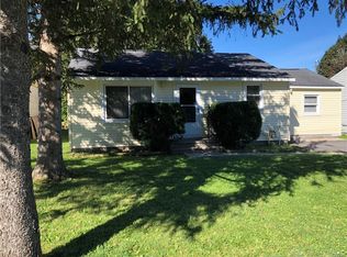 601 Webber Dr, Chittenango, NY 13037