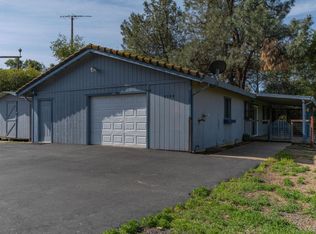 8999 Poverty Gulch Ct, Mokelumne Hill, CA 95245