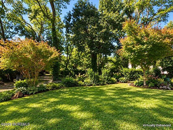 2nd image of 636 Holmdel Road