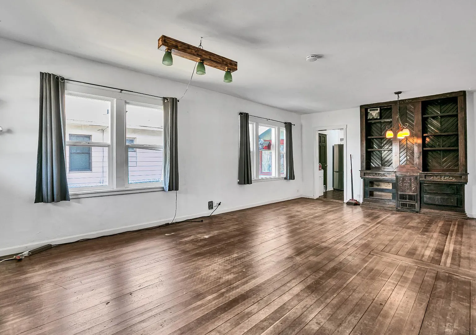 1426 S 54th St — Photo 3