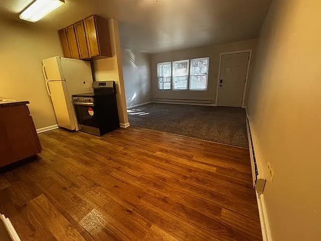 8841 Schneider Ave — Photo 4