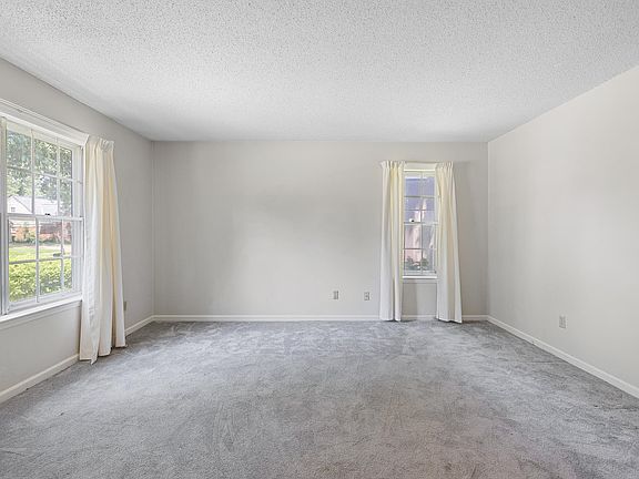 4th image of 2558 Honey Bee Ln