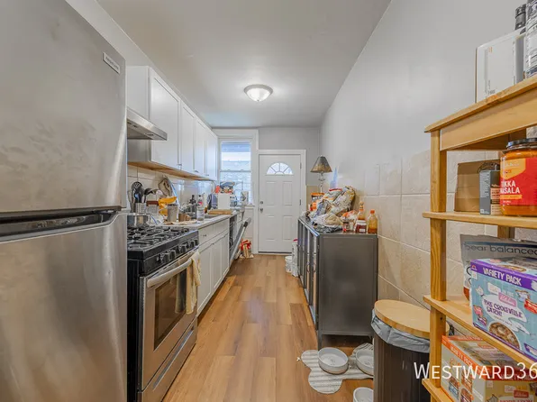 6510 N Hamilton Ave #3S, Chicago, IL 60645