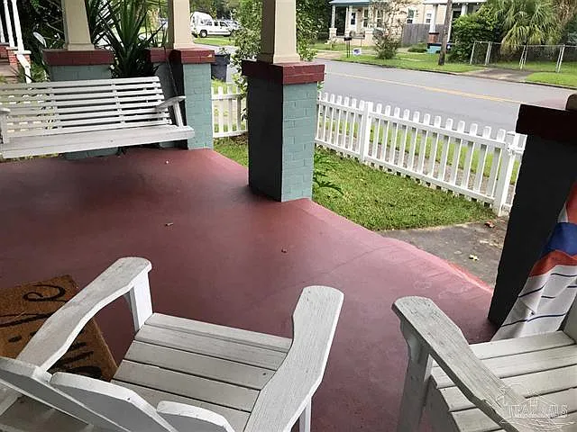 2 bed, 1036 sqft, $2,300 — Photo 4