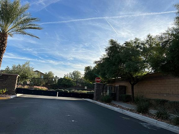 2nd image of 6238 Hambledon Hill Rd