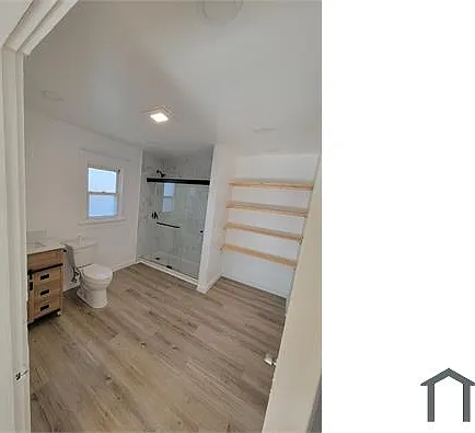 113 N Sutphin St — Photo 2