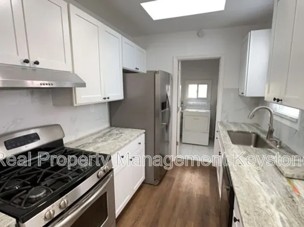 1715 Larkins Way, Pittsburgh, PA 15203