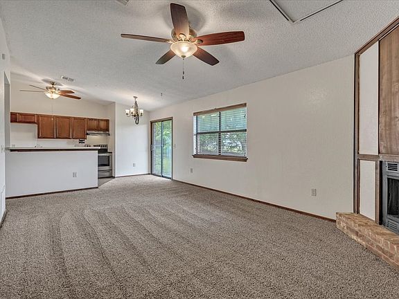 5th image of 10412 Koch Dr
