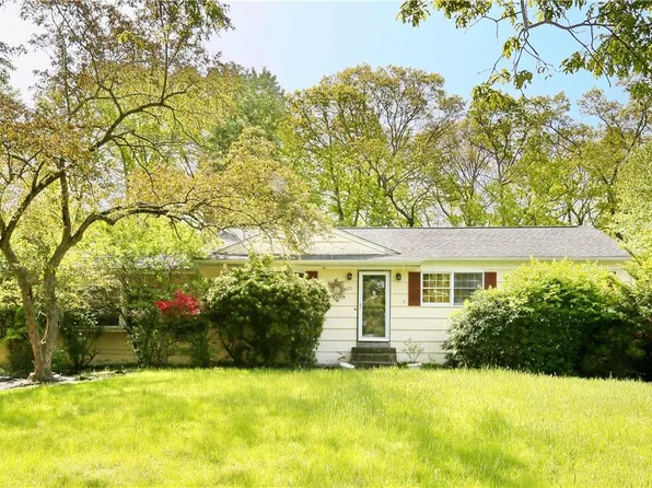 31 Wilshire Drive, Spring Valley, NY 10977