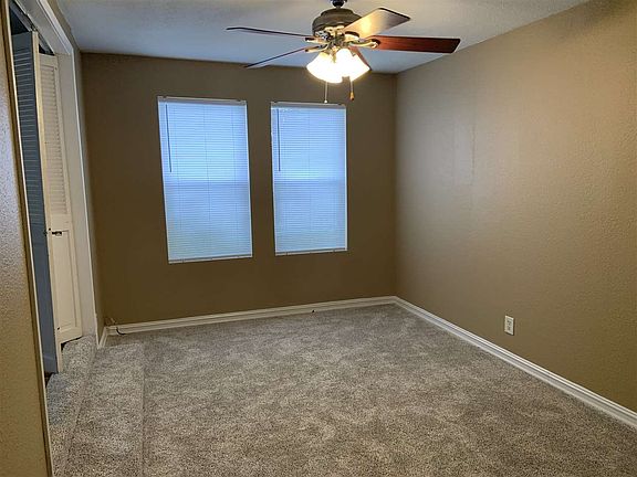 4th image of 3817 Hays Ave