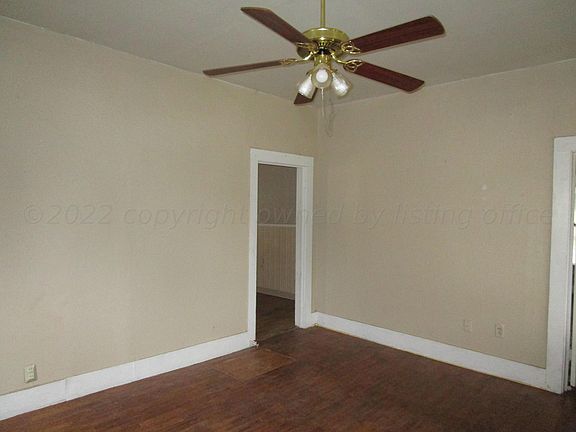 4th image of 1102 E Francis Ave