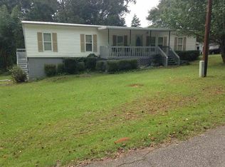 100 Clearwater Shores Rd E, Fair Play, SC 29643