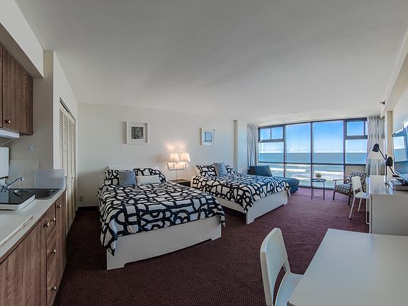 4th image of 1909 S Atlantic Ave #716