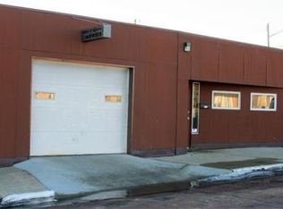205 S Broadway St, Canton, SD 57013