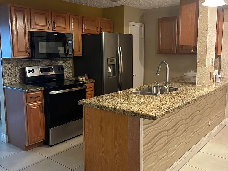 1860 NW 59th Ave #A — Photo 8