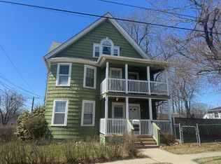 125 Brookline St #1, Worcester, MA 01603