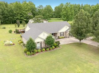 215 Happy Trl, Austin, AR 72007