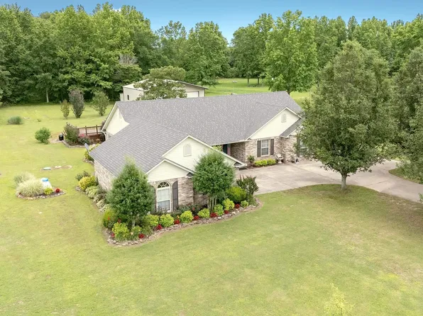 215 Happy Trl, Austin, AR 72007