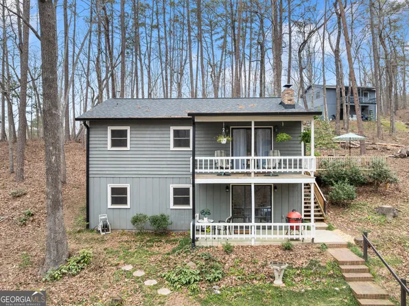 426 Skyview Cir, Clarkesville, GA 30523