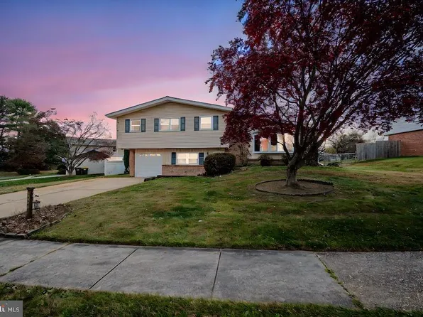 4501 Pickwick Dr, Wilmington, DE 19808