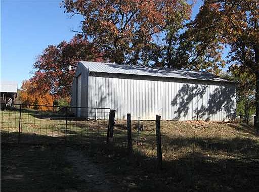 2nd image of 16812 Highway 74
