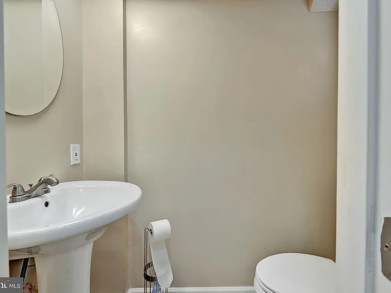 4607 N Capitol St NE — Photo 19