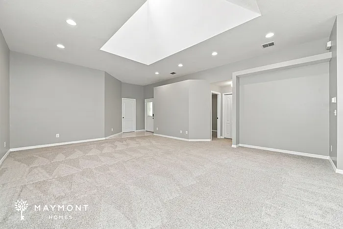 9046 Village Green Blvd — Photo 3