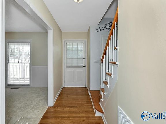 4th image of 4312 Sullivan St