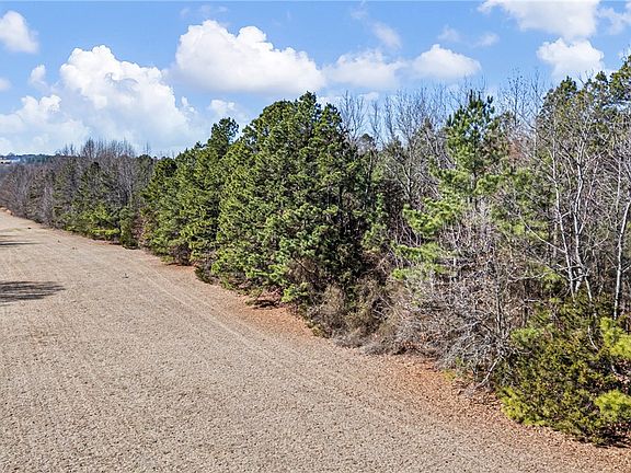 3rd image of 5 Landers Loop Rd