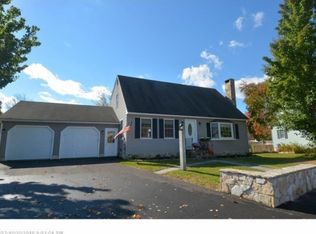 27 Felicia Ln, Portland, ME 04103