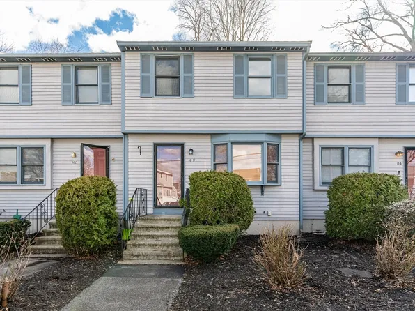 18 Gilmore St APT D, Lowell, MA 01854