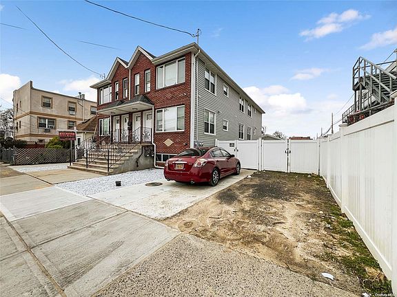 3rd image of 157-11 108th Avenue