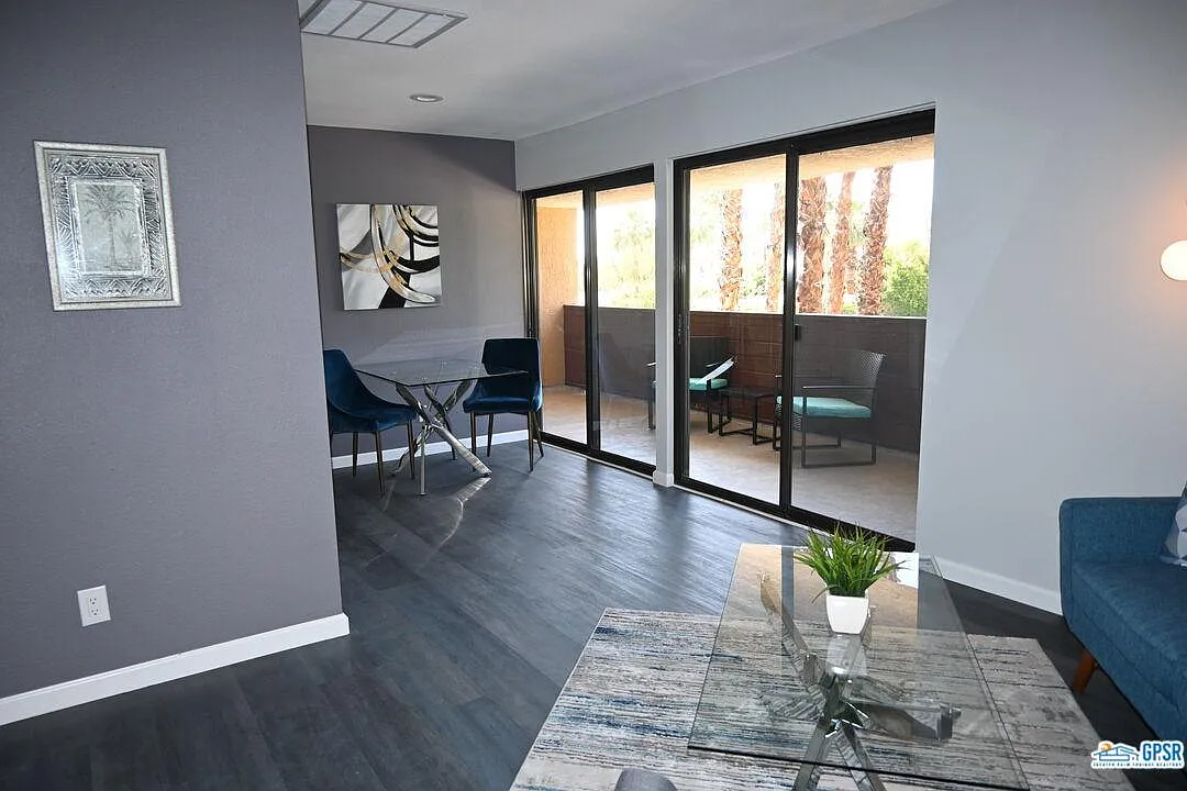 470 S Calle Encilia — Photo 2