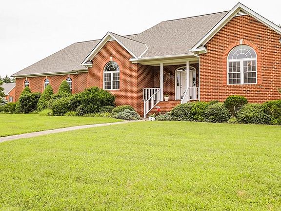 3rd image of 7227 Shelton Pl