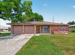 103 Mill Stream Ln, Houston, TX 77060