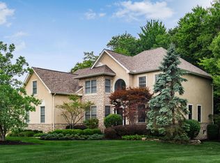 710 Hawksbury Way, Powell, OH 43065