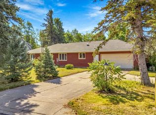 34 5th St NW, Melrose, MN 56352