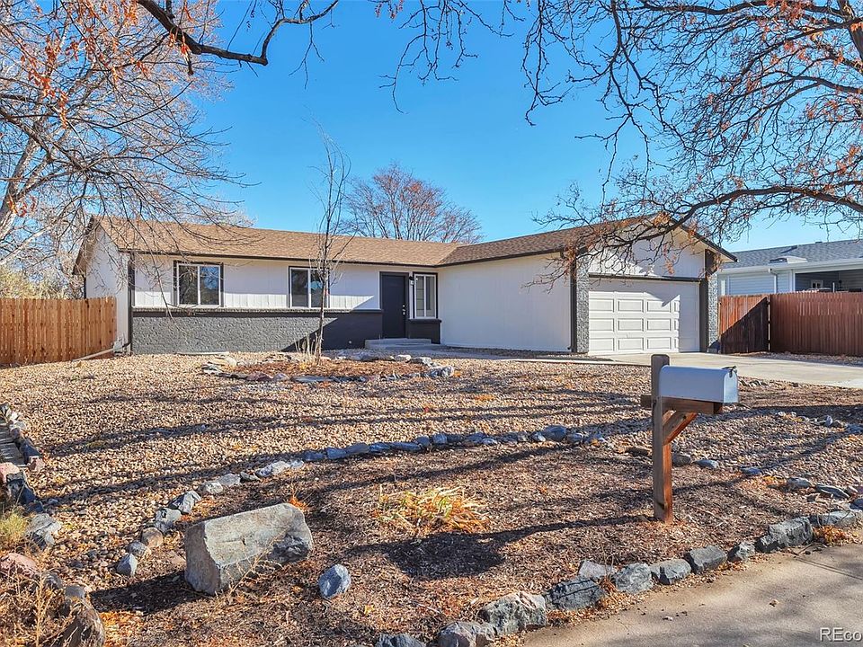 1st image of 15179 E Columbia Drive