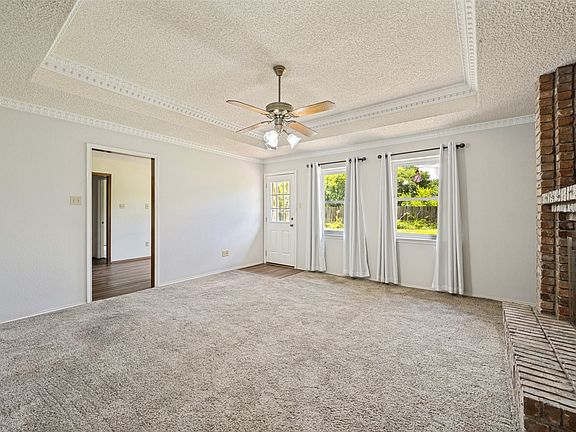 4th image of 5605 Jamaica Cir