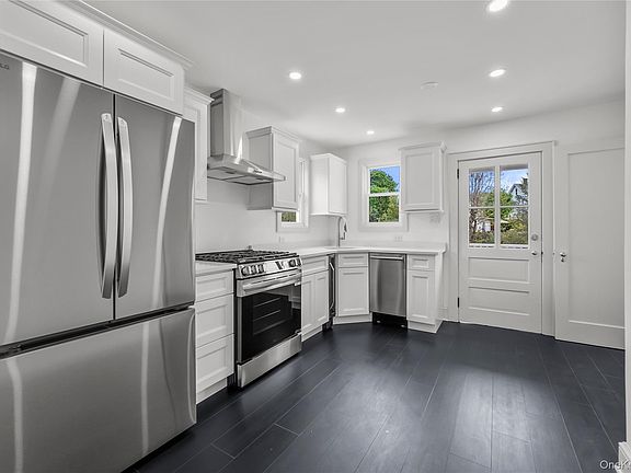 5th image of 11 Mearns Avenue