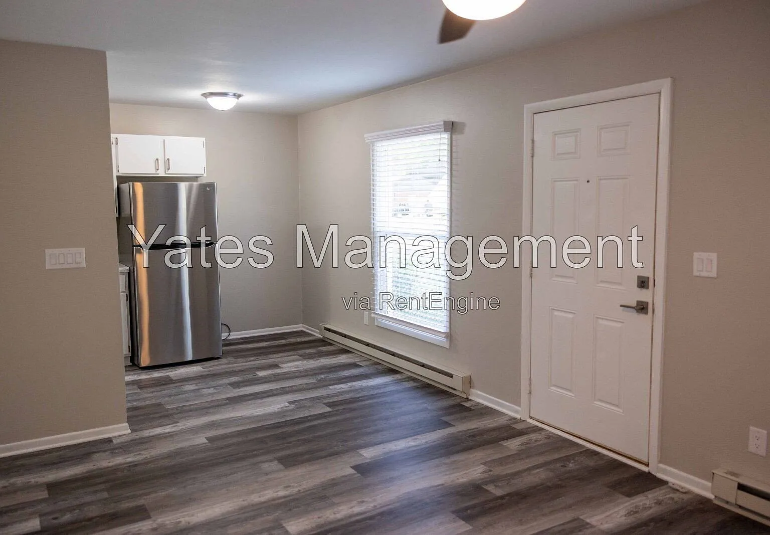 2 bed, 1.0 bath, 768 sqft, $1,050 — Photo 4