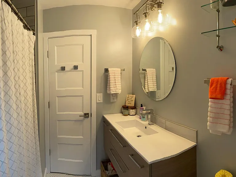 1025 Sparta Dr — Photo 6