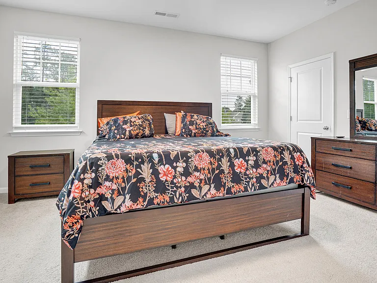 1202 Commack Dr — Photo 12